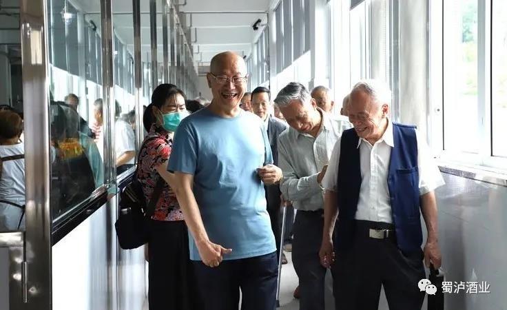 1598930039182928.jpg 03.jpg